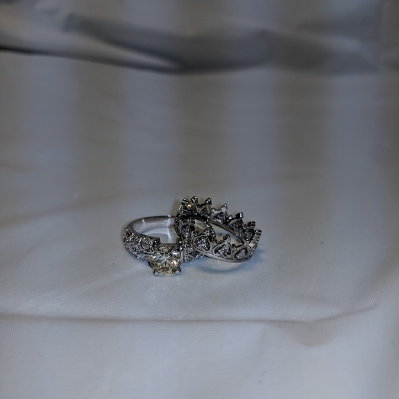 Two silver princess rings - Picture 2 of 6